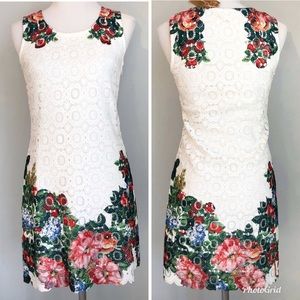 Miami White Lace Floral Detail Sheath Dress, size Medium
